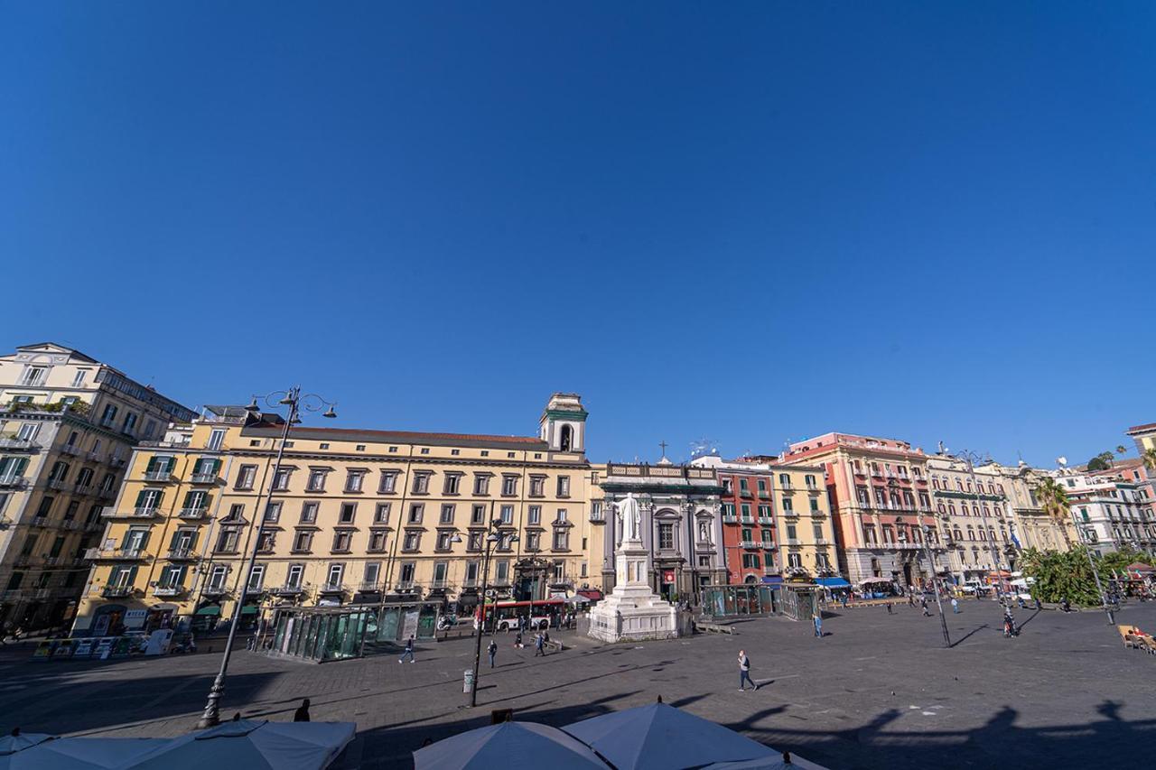 Greros H. Rooms Napoli Centro By Clapa Group Dislocated Hospitality Bagian luar foto