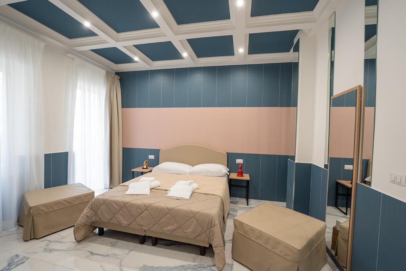 Greros H. Rooms Napoli Centro By Clapa Group Dislocated Hospitality Bagian luar foto